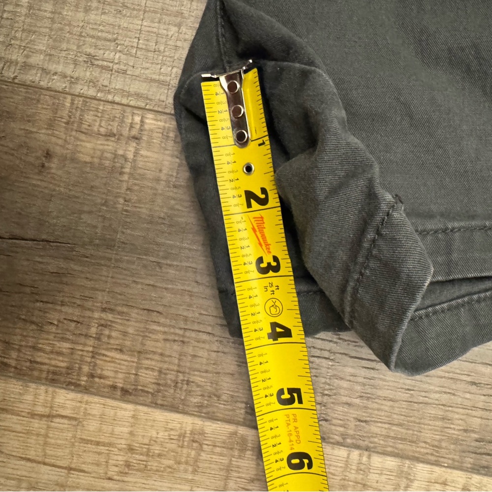 Old Navy Slim Built-In Flex Shorts — Charcoal - Picture 7 of 7